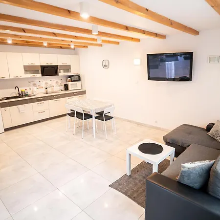Holiday home Nad Oczkiem - *
